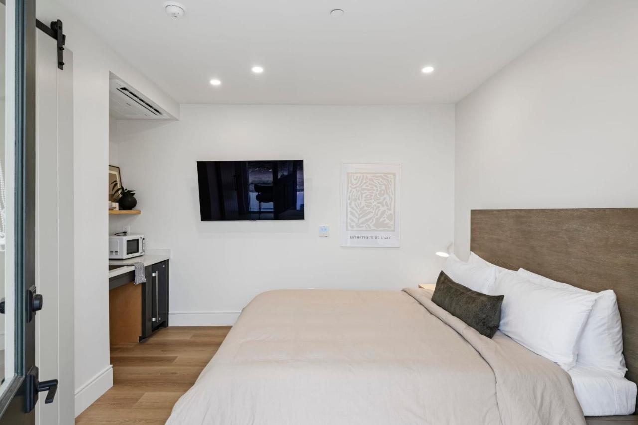 Casa Jardin - Boutique Suites In Downtown סנטה ברברה מראה חיצוני תמונה